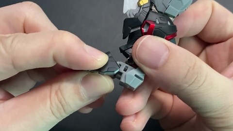Crafting the Perfect Gundam Model: MNPQ-XH04