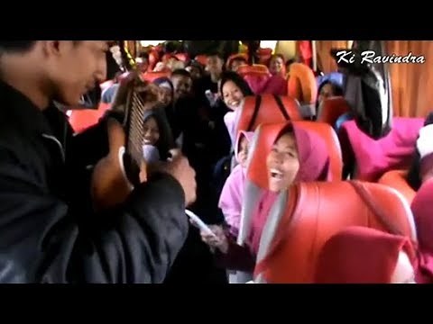 Bikin Satu bus Tertawa Pengamen ini Ciptakan Lirik Lagu Lucu Bikin Ngakak