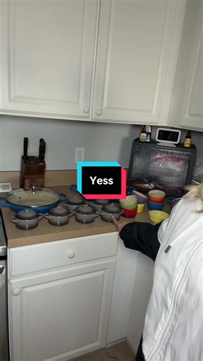 QVC is knocking deals out of the park for the month of February and it’s no exception that le Creuset is any different! . #LECREUSET #QVCLoyaltyProgram #TikTokShopCreatorPrick #Kitchenware