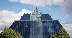 I went inside the famous Stockport Pyramid - it seemed frozen in the past
