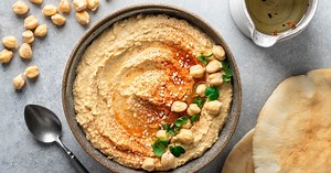 Cyril Lignac dévoile sa délicieuse recette de houmous prête en seulement 20 min top chrono