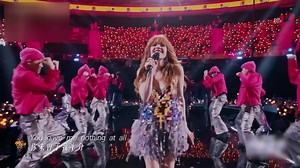 Carly Rae Jepsen -Call Me Maybe【中英字幕】