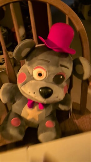 puppet awakens inside Lefty