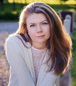 Medium Length Haircuts For Thick Hair: 63 Stunning Styles