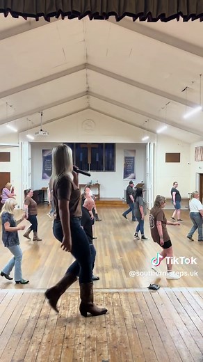 Brown Eyed 5 5 line dance – Tucker Wetmore choreography by Ashley Rose