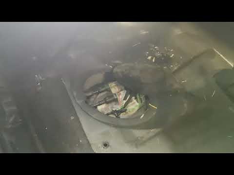 Fix Peugeot 206 electrical problem, BSI calculator, relay, fuse, pump harness, etc.