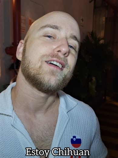 #intercambiocultural #gringos ##intercambiodeidiomas #languageexchange #peru🇵🇪 Cada jueves desde las 7pm viajeros de todo el mundo vienen a practicar idiomas contigo con URBAN LANGUAGE EXCHANGE en VIAJERO HOSTELS. Ingreso libre de 7 a 9pm y luego ingreso por consumo.