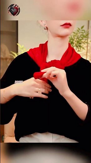 how to tie a bandana scarf on your head #fashion #accessories #ootd #scarf #viral #trend #style #new