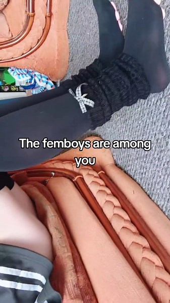 Boy I sure do hope no one from college sees this #fyp #femboy #catboy #amongus #hidden