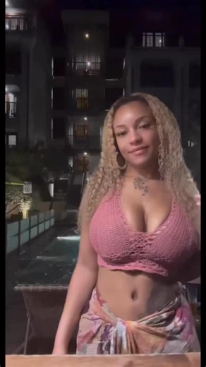 💋💋💋 #Rockybee #loveandlight #onlygoodvibes #BlackGirlMagicIsReal #fypシ゚viralシ | Rocky Bee