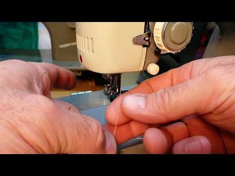 Necchi Supernova Ultra, treading the machine