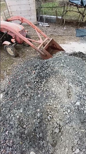 Leveling the Driveway with Crushed Stone – Crushed Stone Frontyard Fix