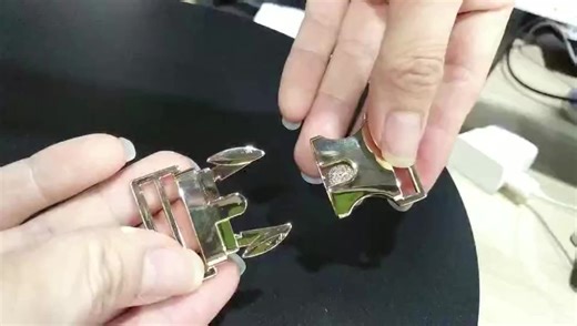 Customized Brass Colored Luggage Webbing Hardware Accessories Metal 15mm Heavy Duty Side Quick Release Adjustable Buckles