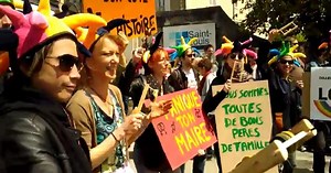 DRÔME / EN DIRECT. Marche des Fiertés à Crest : entre 1200 et 3000 participants