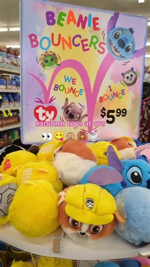 love the random toys at the front of stores 😅😭😄😋👀🍭😭 #newtoys #toyhunt #collecting #girlythings #fypシ
