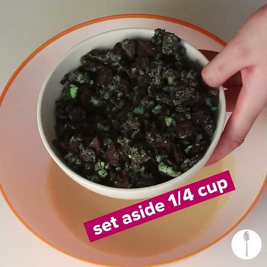 Mint Cookies n' Cream Fudge