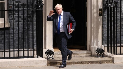 Video: Boris Johnson to resign amid growing calls