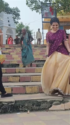 Old Lady Vs Nagadurga Dance Steps #trending #folksong