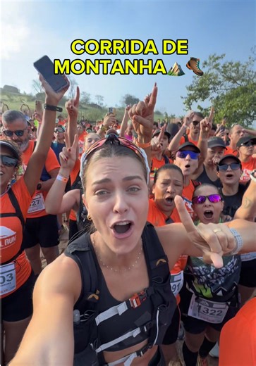 COMO EU AMO CORRIDA ASSIM ⛰️🥾🔥 Olha o visual dessa prova.. Vim parar hoje em Pedreira, interior de São Paulo, pra correr uma prova treino pro meu maior objetivo esse ano: correr 134 kms no Canadá 🇨🇦 Grandes objetivos são conquistados com pequenos passos diários. Seguimos buscando nosso 1% melhor! BORAAAAAAA🙅🏼‍♀️ .