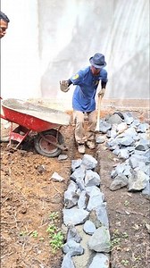 This is the correct way to arrange the foundation stones for a house.