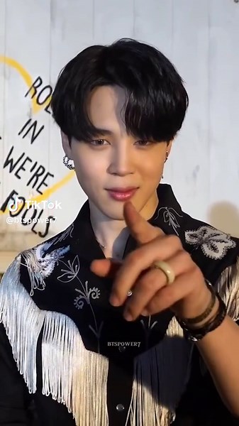 Ken and Jimin BTS Collaboration - Barbie Outfit Dance!