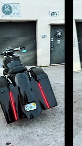 14 reactions | When they ask if we can make their Suzuki M109 a bagger But of course we can! #suzuki #m109r #suzukim109r #boulevard #suzukiboulevard #backyardairsuspension #custombagger #custombaggers #custommotorcycle #custommotorcycles #custom #customwork #aftermarket #florida | Backyard Air Suspension | Facebook