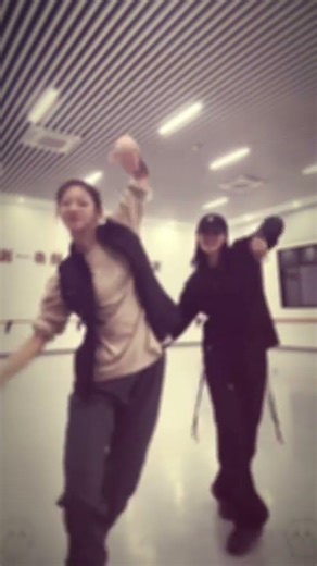 Master the Rhythm of Mongolian Dance - A Journey Through Three Styles