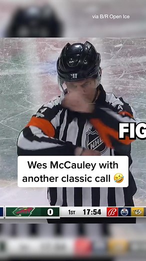 An absolutely ELECTRIC penalty call 😂 #hockeytok #hockey #nhl #referee