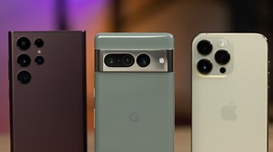 Pixel 7 Pro vs iPhone 14 Pro vs Galaxy S22 Ultra: Camera Comparison