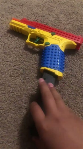 (Fake) shell ejecting lego gun!!!