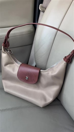 Exploring the Latest Purse Trends in Women's Fashion