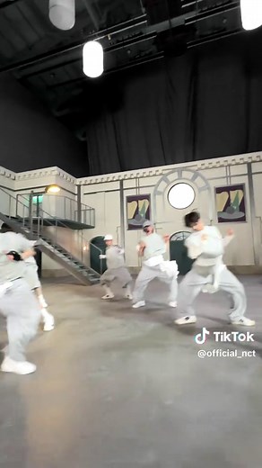 NCT DREAM: Back To The Future Adventures