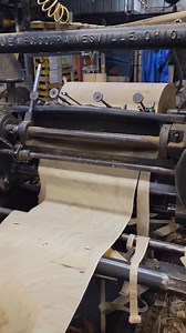 1M views · 17K reactions | From log to basket! How we make our peck baskets! We make them with or without handles, and in many different color combinations. #greenfieldbasketmanufacturing #basketmaker #peckbasket | Greenfield Basket Manufacturing | Facebook