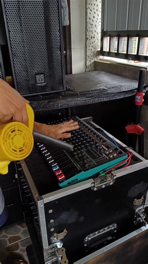 VX-12 Analog Mixer ni MECHMAN Audio #audio #sound #soundsystem #analogmixer | Julius Martinez Calabio