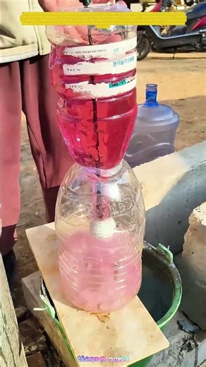 L'ingéniosité en action : Comment un dispositif artisanal extrait l'eau de manière ingénieuse