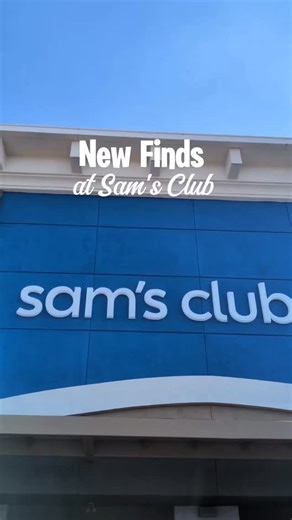 Spring is officially hitting the shelves at Sam’s Club 🌸🐰 and there are SO many great new finds! The Member’s Mark Easter Spring cut-out cookies are in store 🦋🌷 15 floral butterfly cookies for just $10.98 and they seriously look like they came straight from a high-end bakery 😍 Perfect for Easter gatherings, class parties, or adding to a dessert board! Member’s Mark spring-themed fruity gummies are also out 🍬✨ A 100-count pack in adorable seasonal shapes — perfect for Easter baskets or egg 