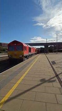 Class 66 thrash!! 😎💨 #MML #UK #DB #Freight #Locomotive - Passage -