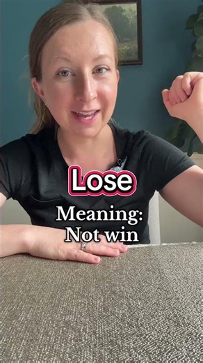 Learn the difference between lose and loose 🤷‍♀️ Learn American English!