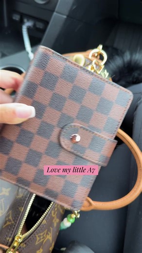 The Perfect On-the-Go Planner: A Dual-Purpose Wallet