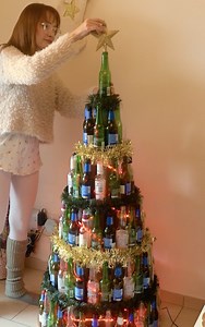 39K views · 140 reactions | Original Christmas tree ideas to inspire your creativity | 5-Minute Recycle | Facebook