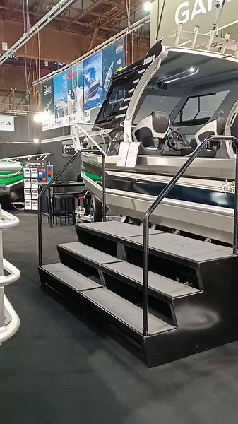 Profile Boats 635H Limited with Mercury 225DTS
