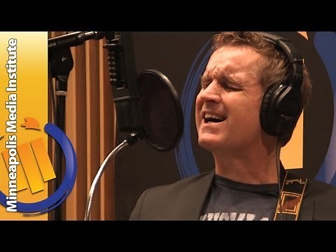 Jason Scheff Lead Singer of Chicago - Live From MMI