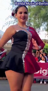 50K views · 6.2K reactions | Y esta tarde les dejamos un poco del show de las lindas chicas de la Banda Musical Berlín - BMB - La Clase Musical de El Salvador Disfrutemos | Band Tour Centroamerica | Facebook