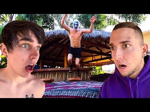 WE MOVED INTO THE TRAPHOUSE!