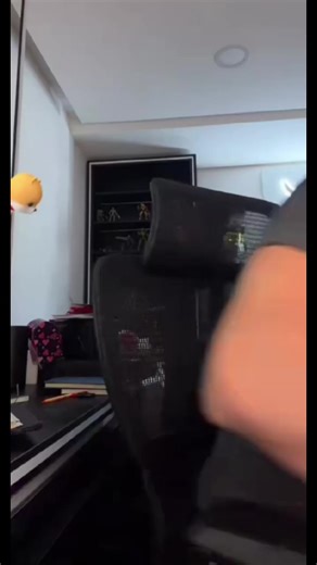 Aaron Mercury: Behind the Viral Sensation