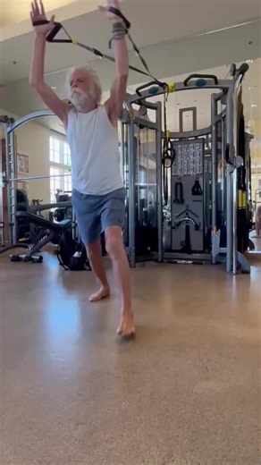 89K views · 3.7K reactions | Phoenix gymming! : Dead & Company Gym Safety Advisor | Bobby Weir | Facebook