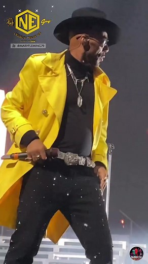 Kicking the week off with some exhilaration ....Ralph Tresvant making his entrance on The Legacy Tour 💛💛💛💛 💛💛 . 🎥: @maryfleming79 . DISCLAIMER: No copyright infringement intended!! Copyrights belong to all original owners. Images and videos are posted for entertainment purposes only.