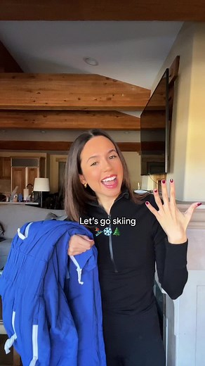 Why are ski clothes just so cute #ski #skioutfit #winteroutfit