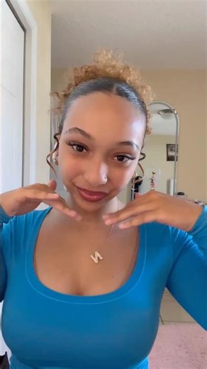 Lash cluster tutorial #fypシ #shorts #lashes #lashclusters #blonde #curlyhair