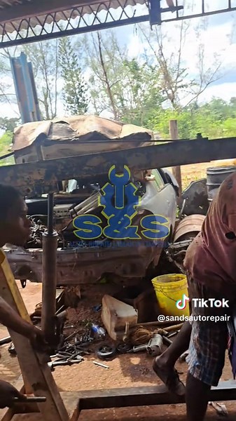 Engine and Transmission Repair Services in Spanish Town